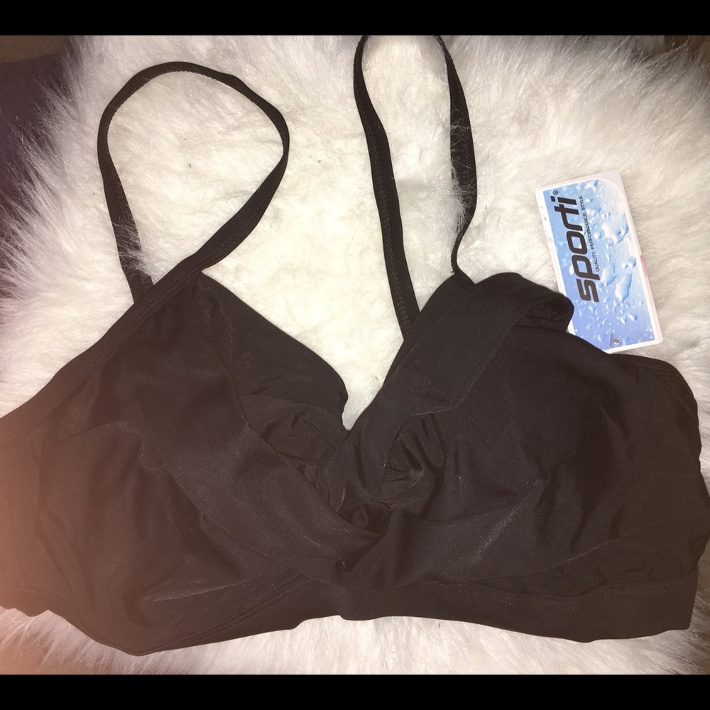 Sporti Active Twist Bikini Top